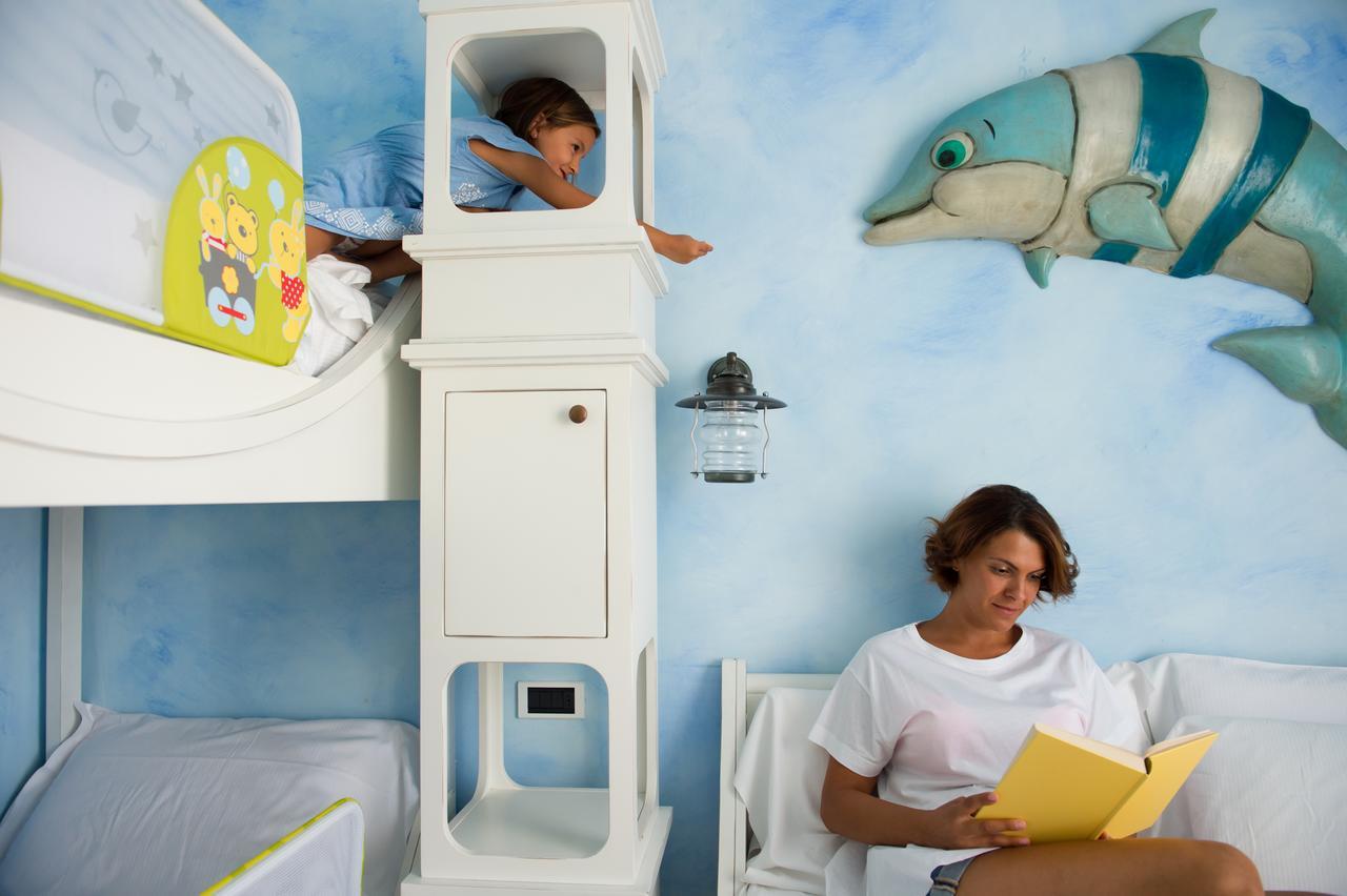 Hotel Antibes Riccione Esterno foto